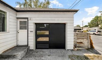 204 Dewey St, Blackfoot, ID 83221