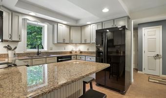 38 Cambridge Rd, Bedford, NH 03110
