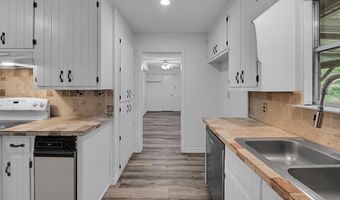 118 PR 202, Aquilla, TX 76622