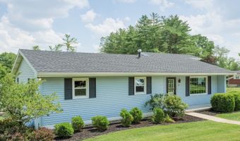34 W Clearview Dr, Athens, OH 45701