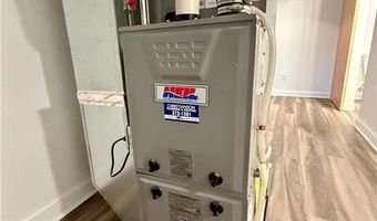 1715 SE Marshall St, Albert Lea, MN 56007