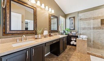 3092 E BELLERIVE Dr, Chandler, AZ 85249