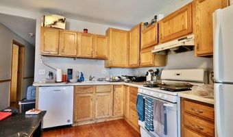 119 N Bassett St, Madison, WI 53703