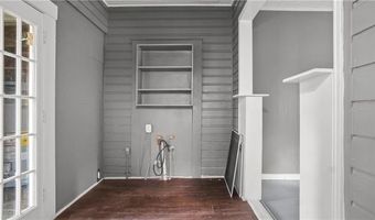 1703 YALE St, Alexandria, LA 71301