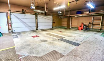 2010 SE 14th Ave, Aberdeen, SD 57401