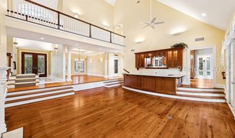46 Hawthorne Rd, Bluffton, SC 29910