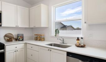 Lot 102- 202 SW Sparrow St, Boardman, OR 97818