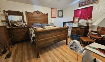 5279 NW County Rd 274, Altha, FL 32421