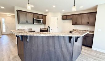 2360 Serenity Ct, Auburn, IN 46706