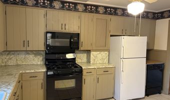 806 N 11th Ave, Amory, MS 38821