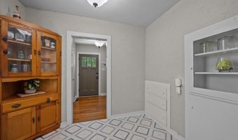 1322 N 4th St, Arkansas City, KS 67005