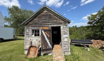 10 Palm St, Baileyville, ME 04694