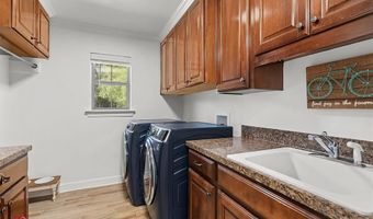 4101 Periwinkle Ln, Benton, LA 71006