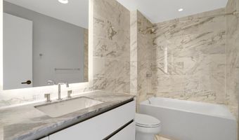 1781 N PIERCE St 1404, Arlington, VA 22209