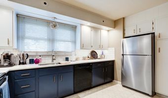 31 FULTON St, Akron, PA 17501