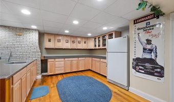 292 Myoma Rd, Adams Twp., PA 16046