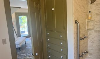 2 Lookout Point Rd, Bar Harbor, ME 04609