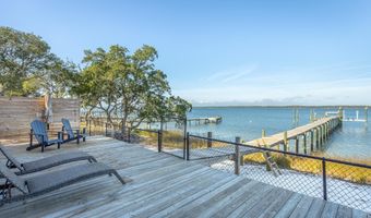 203 Harbor Cir, Alligator Point, FL 32346