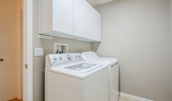 3807 E HAZELTINE Way, Chandler, AZ 85249