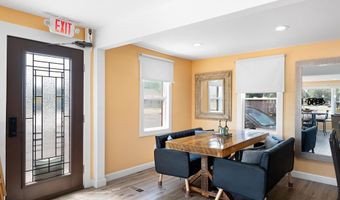484 N DUPONT Hwy, Dover, DE 19901