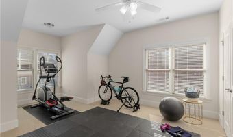5176 Creek Walk Cir, Peachtree Corners, GA 30092