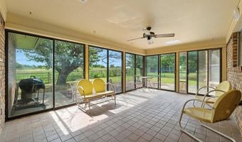 7220 Tucker Dr, Weatherford, TX 76085