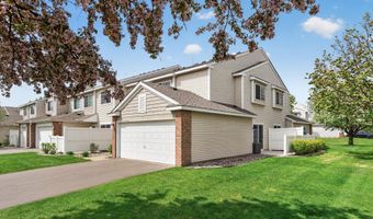 15822 Fleet Trl, Apple Valley, MN 55124
