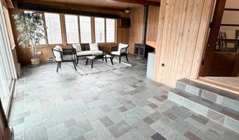 1415 N 2nd St, Aberdeen, SD 57401