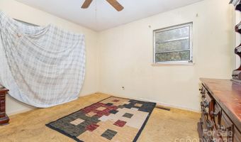 1213 Carolyn Dr, Albemarle, NC 28001
