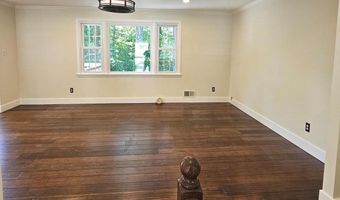 8925 FALLING CREEK Ct, Annandale, VA 22003