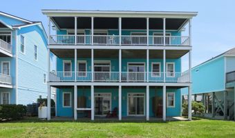 105 Winston Ave A, Atlantic Beach, NC 28512