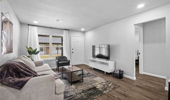 1306 SE C St, Bentonville, AR 72712