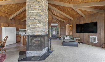 16560 Starke Rd, Arcadia, MI 49613