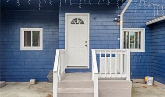 22 Whipple Ave, North Providence, RI 02911