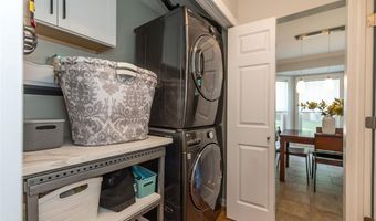 1515 Rosewood Terrace Dr, Ballwin, MO 63021