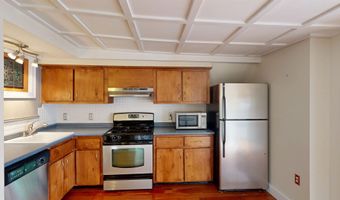 197 S Winooski Ave 4, Burlington, VT 05401