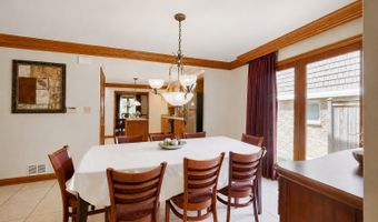 616 W Park St, Arlington Heights, IL 60005