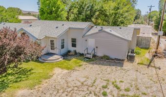 222 8th St, Carlin, NV 89822