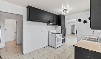 2538 Dumetz St, Camarillo, CA 93010