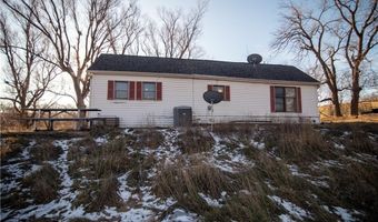 5723 Trego Rd, Atchison, KS 66002
