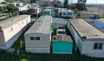 15765 S HIGHWAY 101 4, Brookings, OR 97415