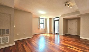 2451 MIDTOWN Ave 219, Alexandria, VA 22303
