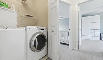1 Regal Ct, Algonquin, IL 60102