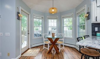 195 Oakland Beach Ave, Warwick, RI 02889