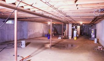 724 Greenville Ave, Johnston, RI 02919