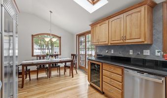 9 Donald Rd, Billerica, MA 01821