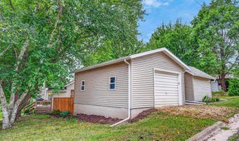 303 E State St, Albany, WI 53502