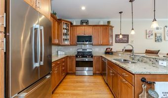 160 Allegra Ln, North Kingstown, RI 02852
