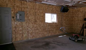 102 E 12th St, Atlantic, IA 50022