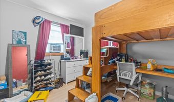 580 River Rd, Cambridge, VT 05464